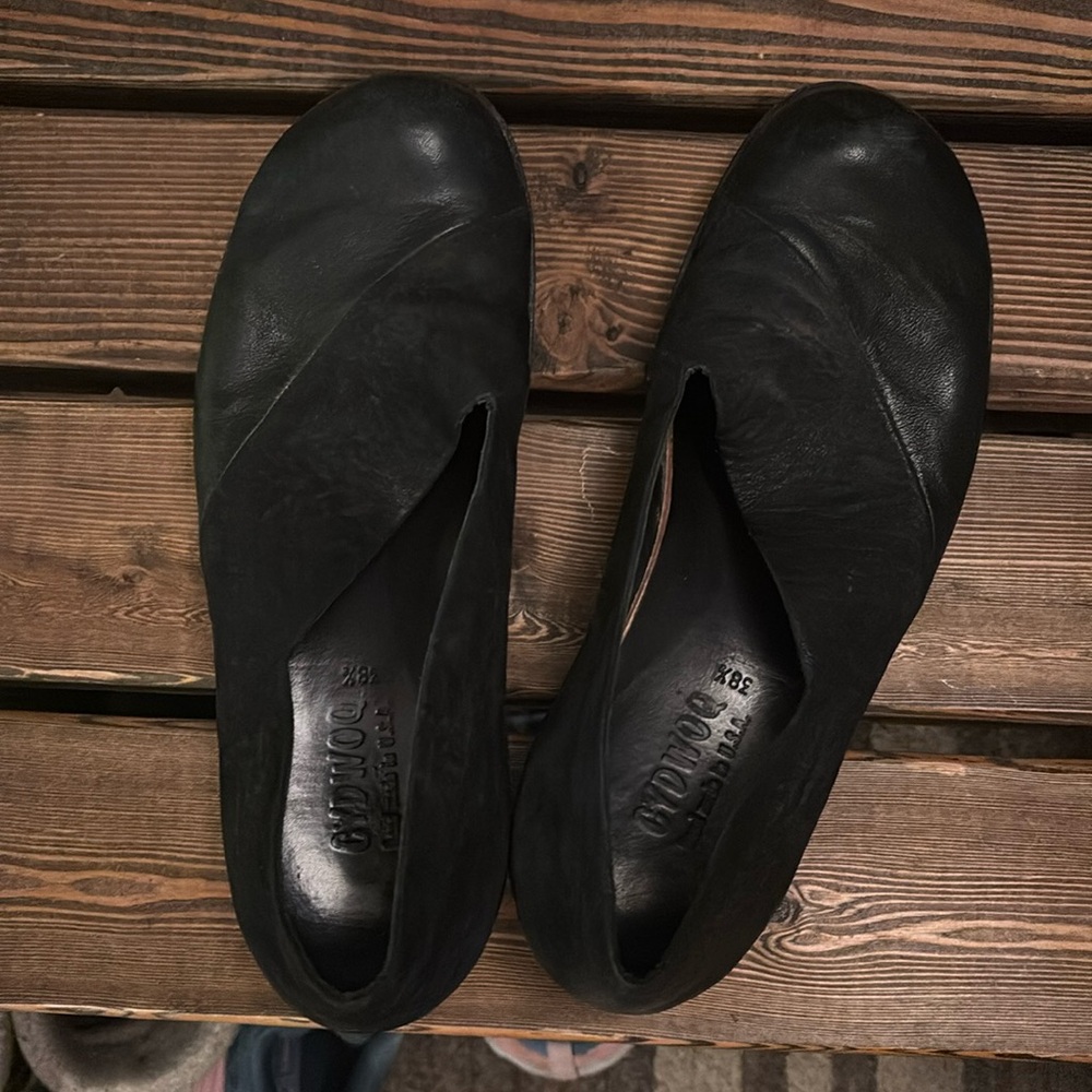 Cydwoq handmade shoes